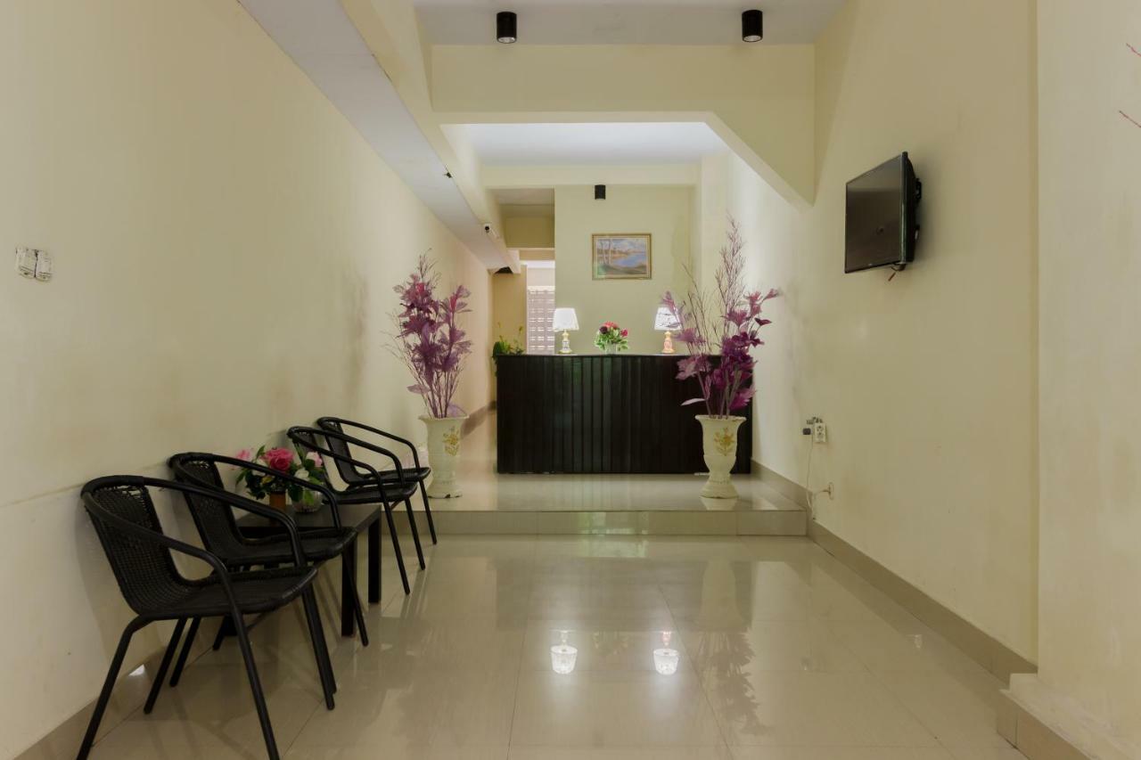 Reddoorz @ Malalayang 2 Manado Hotel Exterior photo